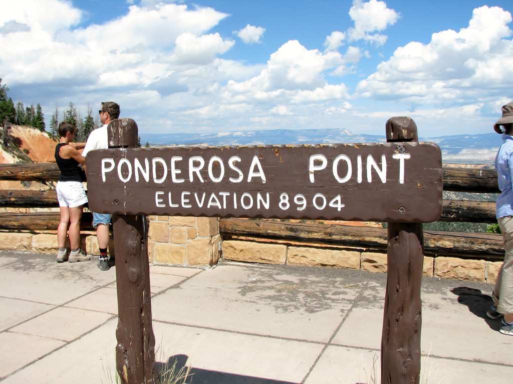[4228 Ponderosa Point Bryce Canyon National Park UT[3].jpg]