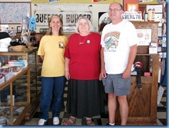 6567 Historic Route-66 US-60 Karen, (owner) Laurel Kane and Bill at Afton Station Afton OK