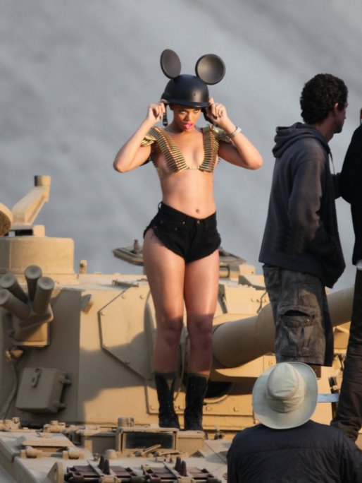 Rihanna: Fotos de su Vídeo HARD