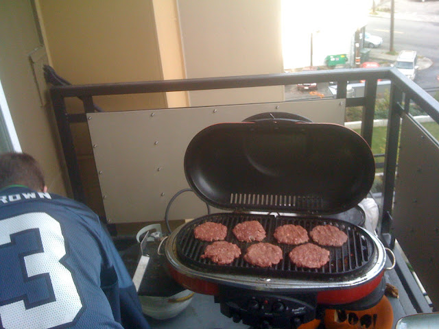 Mmm... Buffalo burgers