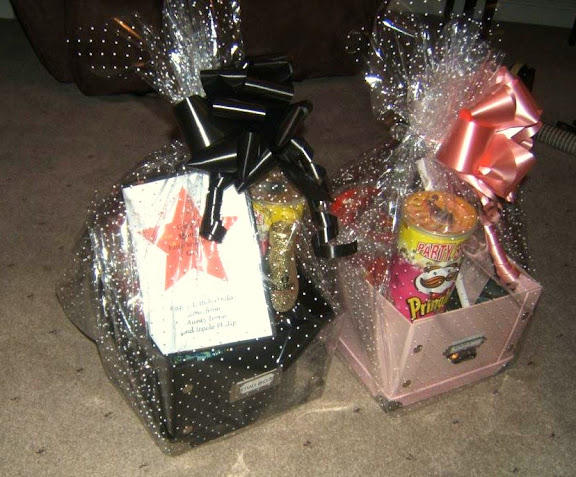 twins%2018th%20movie%20hampers%20%202.jpg