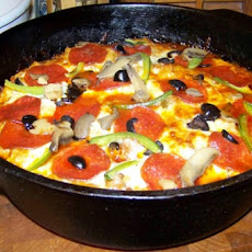 Super Bowl Pizza-In-A-Pan