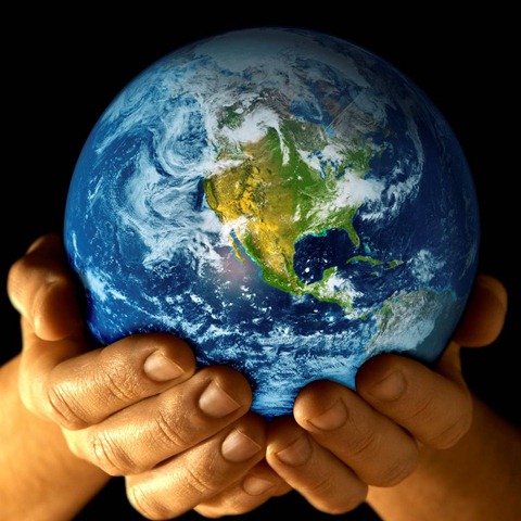 [world-in-hands[3].jpg]