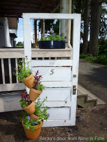 [9 is fine door planter and tipsy pots[19].jpg]