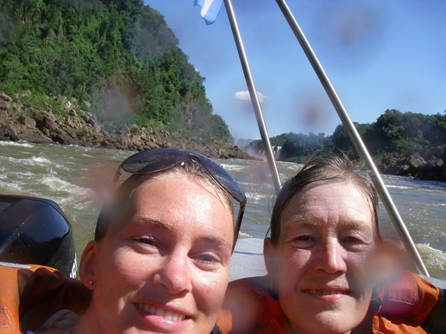 [Iguazu Anna y Ingelin[3].jpg]