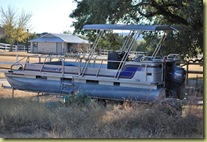 Lago Vista Dec 9 2010 - Roadrunner or a boat