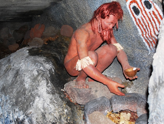 [Kontiki Museum - Easter Island Cave Man[2].jpg]