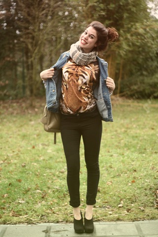 [Copie de lookbook january 008.jpg]