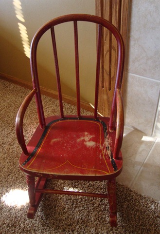 [Garage Sale Chair 001[3].jpg]