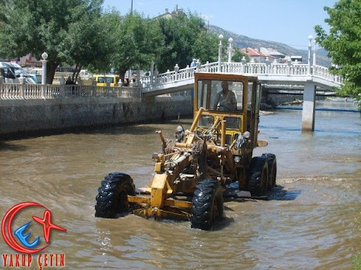 Çarşamba çayı temizliği yapıldı.