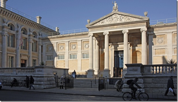 MUSEO ASHMOLEAN MUSEO ASHMOLEAN