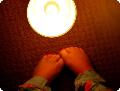 feet
