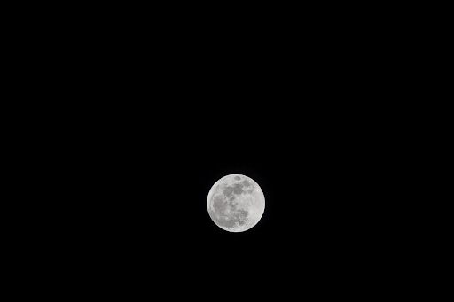 Full-Moon-Uncropped