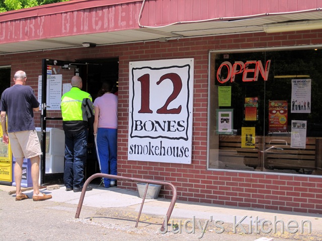 [12 Bones (3)[6].jpg]