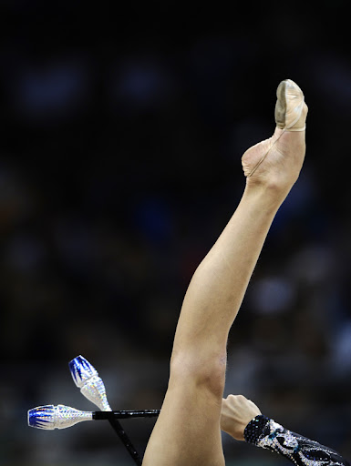 rhythmic gymnastics wardrobe malfunction
