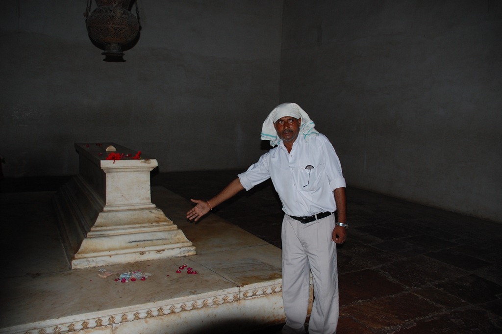 [India 2010 - Agra -Sikandra, mausoleo de Akbar , 17 de septiembre   22[3].jpg]