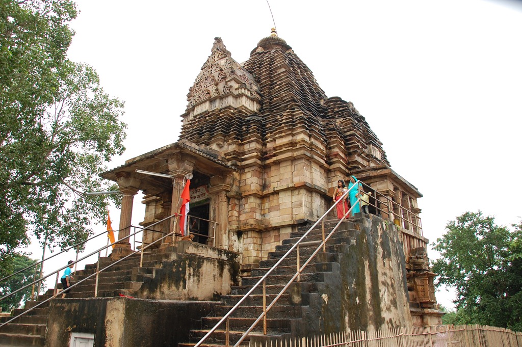 [India 2010 -Kahjuraho  , templos ,  19 de septiembre   74[3].jpg]