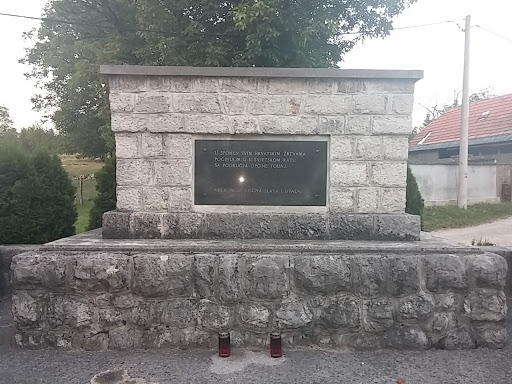 Hrvatskim Žrtvama U WW2