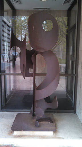 Metal Sculpture At 401 Washington