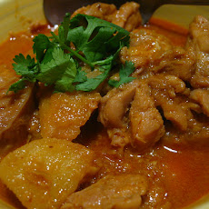 Burmese Chicken Curry with Yellow Lentils (Kalapei Kyetharhin)