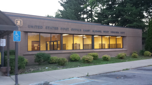 Saint Albans Memorial US Post Office