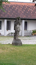 Statue Beim Pfarrheim