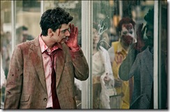 zombie_08_fixing_mirror_01