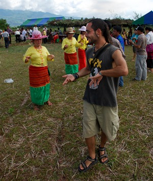 [Laos25.jpg]
