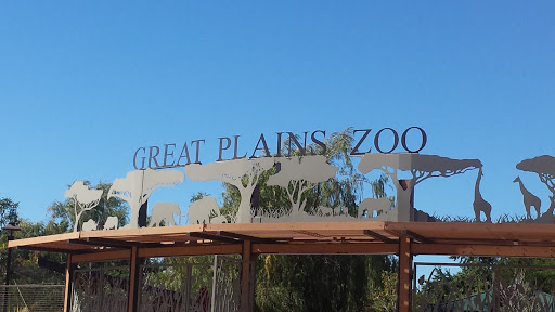 Great Plains Zoo & Delbridge M
