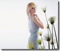 go4-Elisha-Cuthbert-094