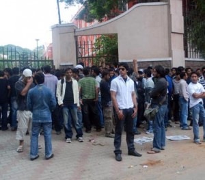 [bangalore_pic1-300x263[2].jpg]