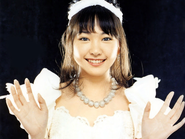 Aragaki Yui 1169115395.jpg 2 -  http://ahotgirl.blogspot.com