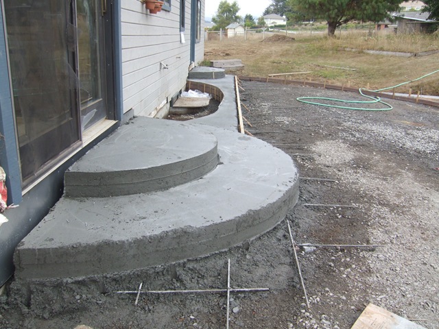 [construction 002[5].jpg]