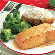 Maple-Glazed Salmon Fillets