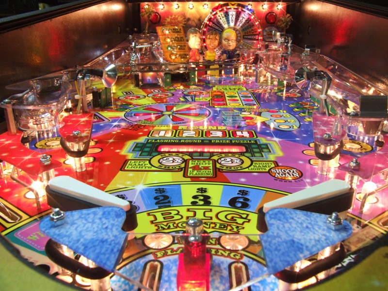 centered pinball playfield picture