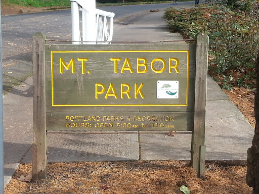 Mt. Tabor Park Nw Entrance