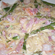 Ham and Asparagus Fettuccine