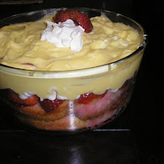A Mere Trifle! Strawberries and Clotted Cream Trifle