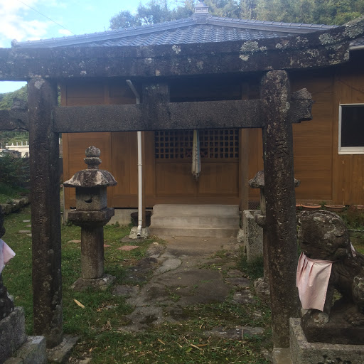 中道寺 敷地内神社