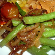 Green Beans With Caramelized Onions