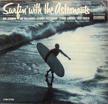 [lab_image_surfinastronauts[3].jpg]
