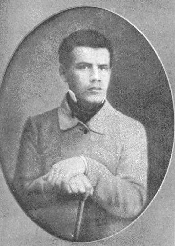 [tolstoy 33 years old[4].jpg]