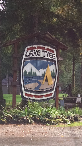 Lake Tyee Resort