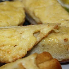 Golden Cheese Bread