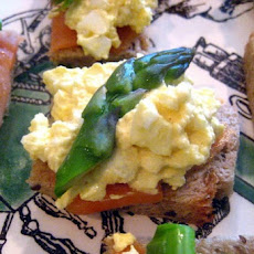 Mumbled Asparagus with Lemony Salmon