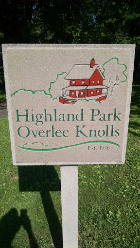 Highland Park in Overlee Knolls