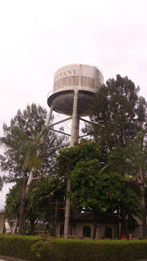 Brittany Water Tank 