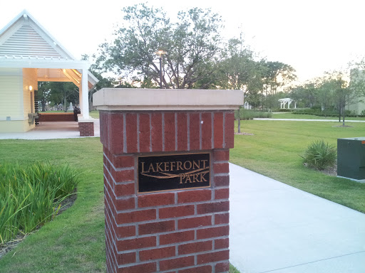 Lakefront Park Sign