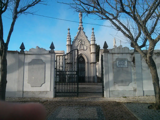 Cemitério De Almada