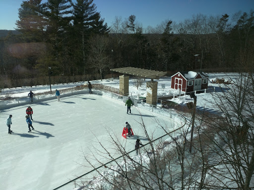 Foxwoods Skating Rink